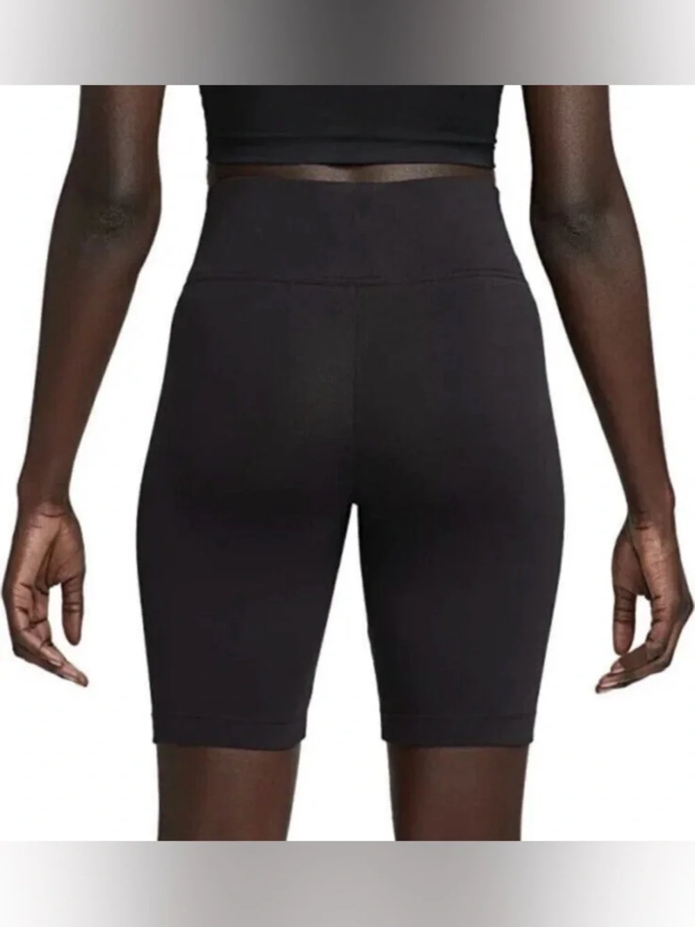 Nike Essential 8” Bike Shorts